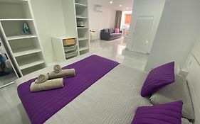 Alaram Holidays House